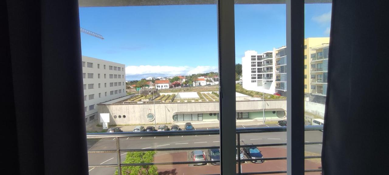 Atlantic West Town Apartment *